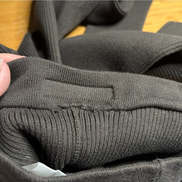 Essentials Fear of God- Brown Ribbed Knit Leggings. Size XS - Picture 8 of 9